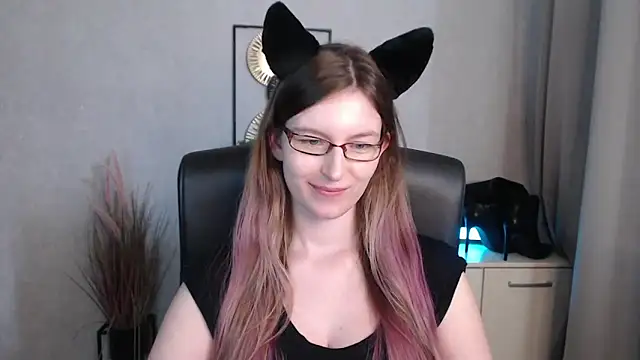 emmaxDelight webcam