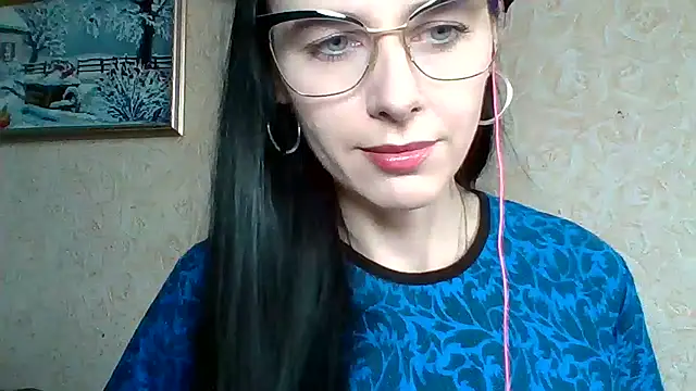 LuminousLady webcam