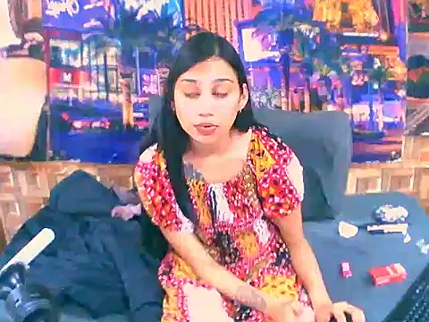indianprettysmile - IndianPrettySmile's free webcam - UK Sex Cams
