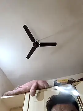 35guy webcam