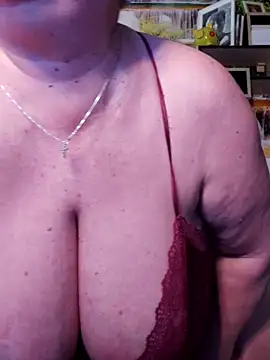 QueenPammy1 webcam