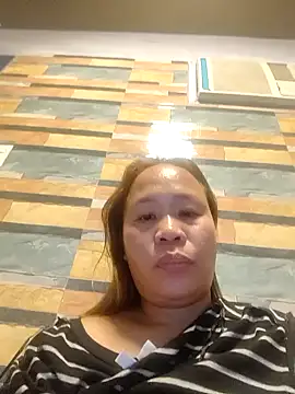 squirtshantal webcam