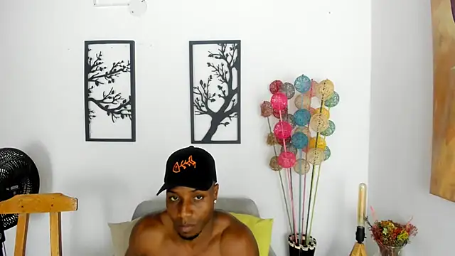 bigcock_latin1 webcam