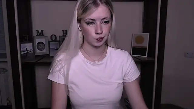 AliceHotty_ webcam