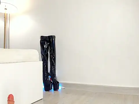 AlexiaLush webcam