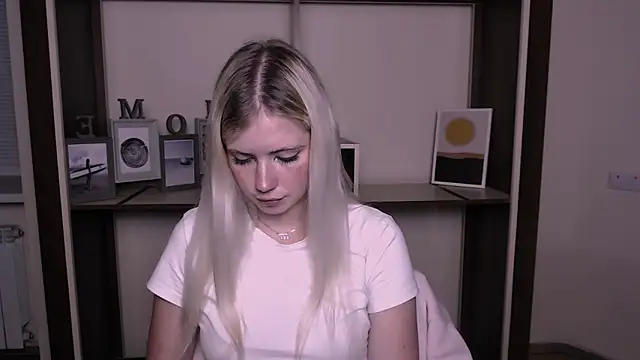 AliceHotty_ webcam