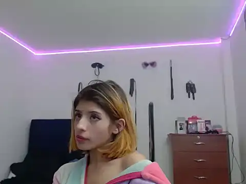 KratosAfroditacs webcam