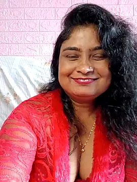 hornyriyanka webcam