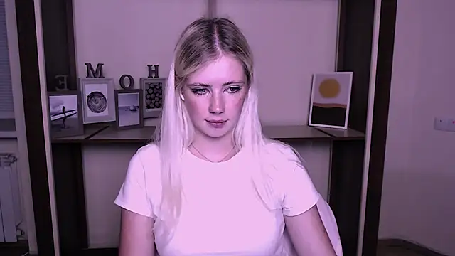 AliceHotty_ webcam