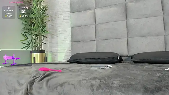 Lea_Brooks webcam