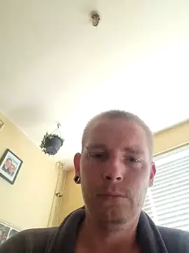 piercingpik webcam
