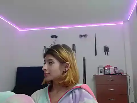 KratosAfroditacs webcam
