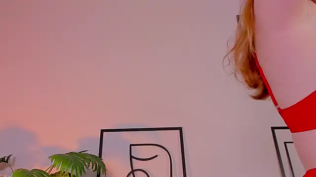 Tori_the_witch webcam