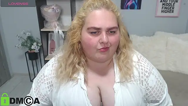 PlusGodess webcam