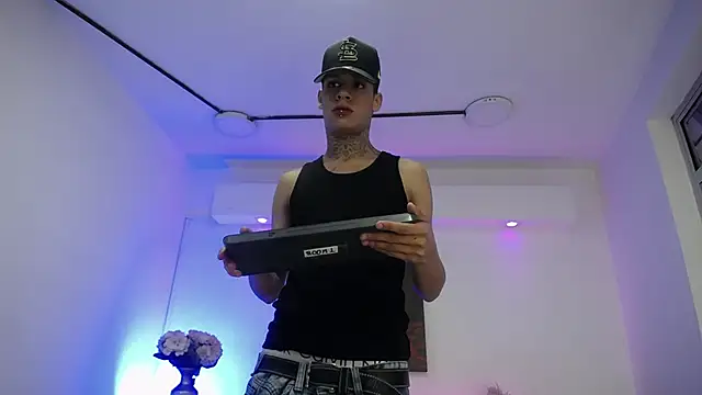 DereckStorm webcam