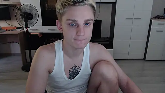 angryzan webcam