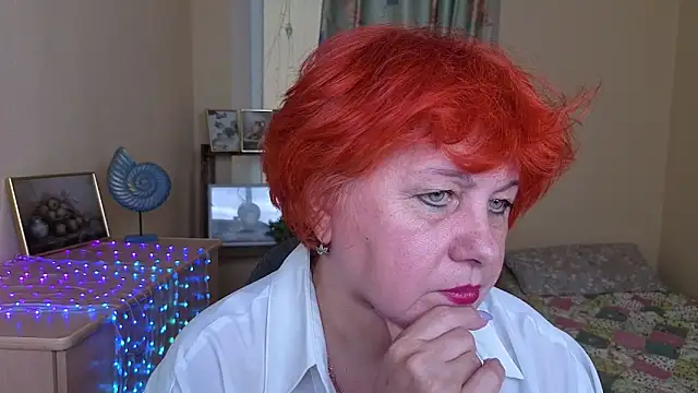 Casey_tint webcam