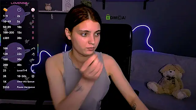 evelyn_muse webcam