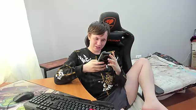 iliaskrislove webcam