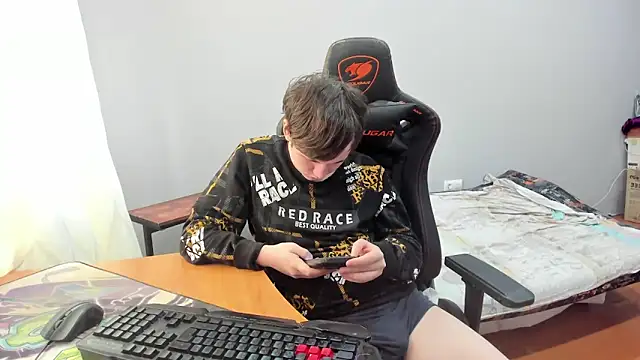 iliaskrislove webcam