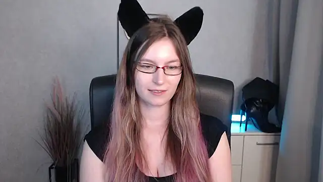 emmaxDelight webcam