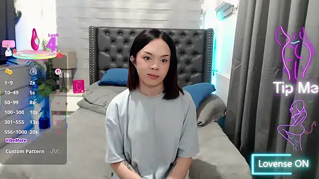 SweetCheska19 webcam