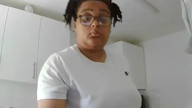 vanilla_chocolate23 webcam