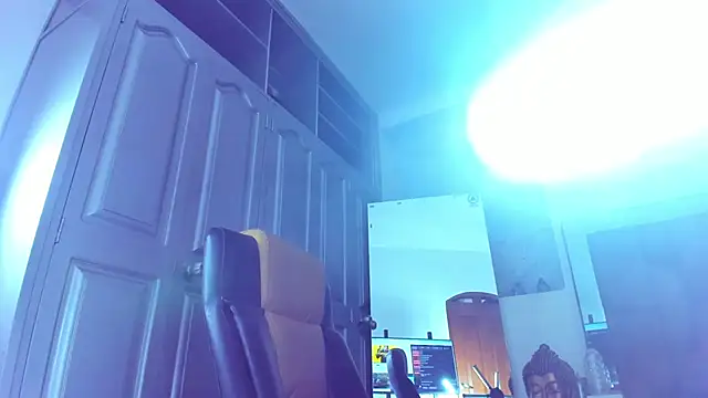 lustdeimoon - LustDeimoon's free webcam - UK Sex Cams