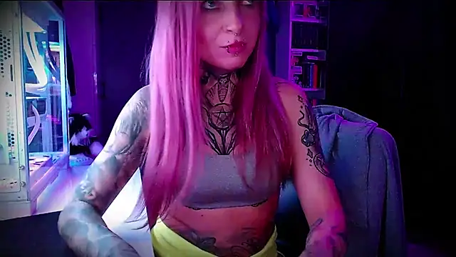 InesGold webcam