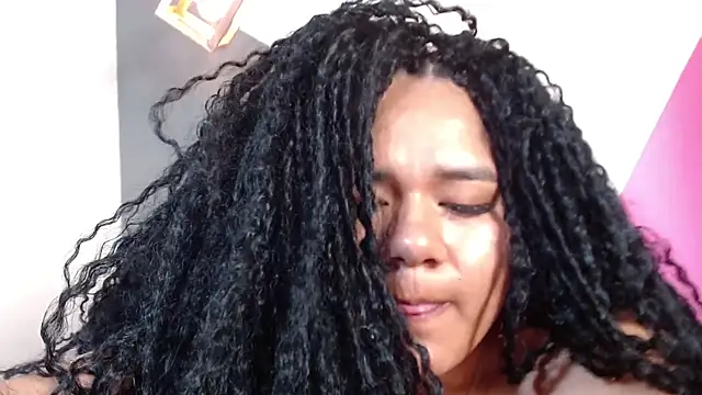 Bell_Jhons webcam