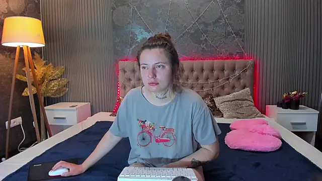 LilaVame webcam