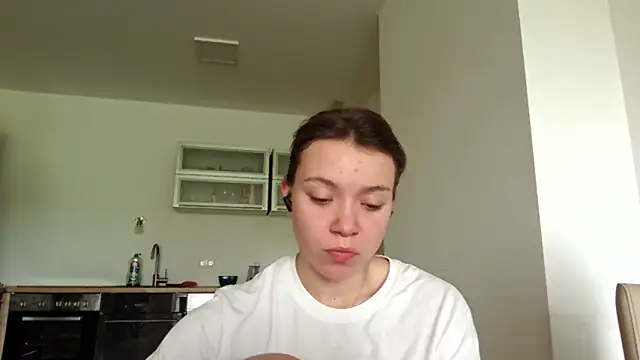 WonderAngela webcam