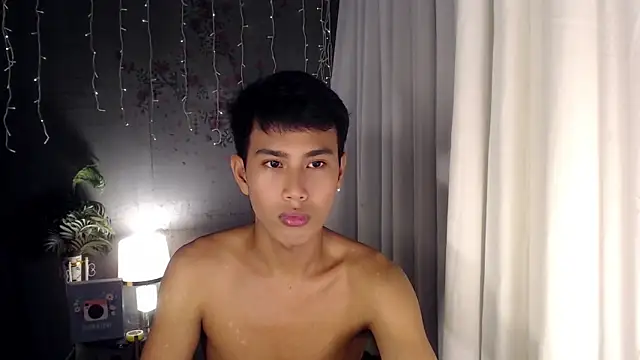 shokolet_2001 webcam