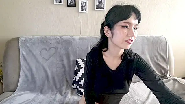 darling_nora webcam