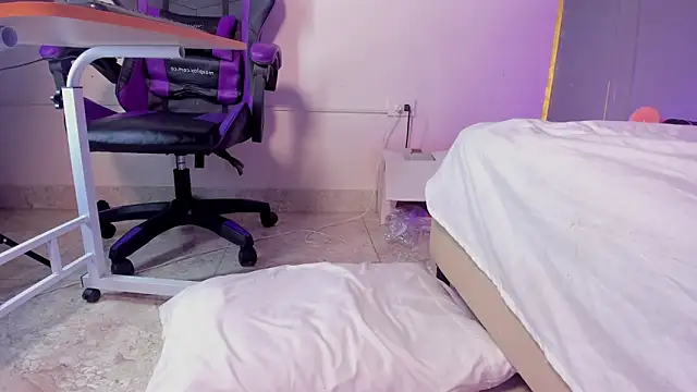 Alexa__Blue webcam