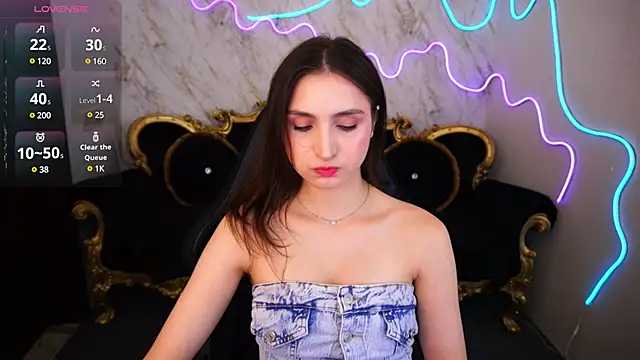 JanieFoxy webcam