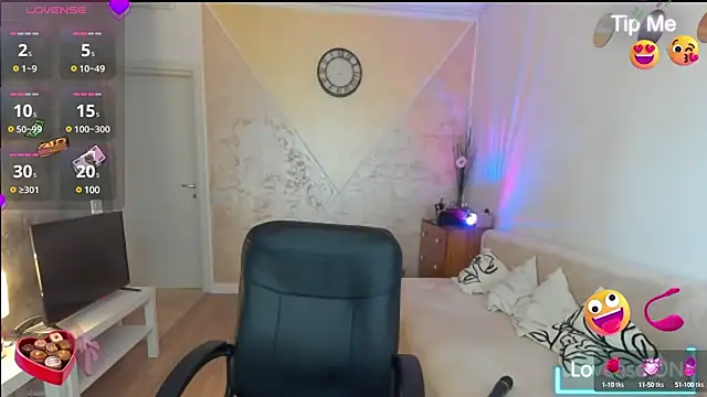 AliTemptress webcam
