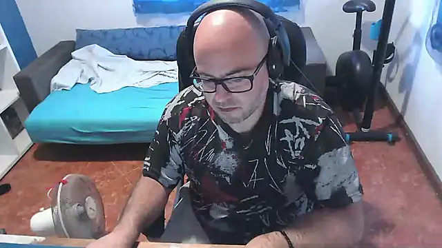 ravingr4d4 webcam