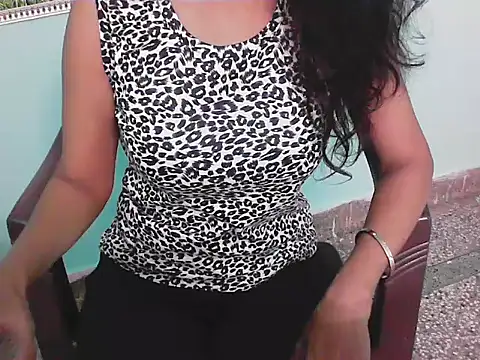Lovely_bhabhi143 webcam