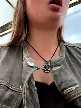 StephanieMur webcam