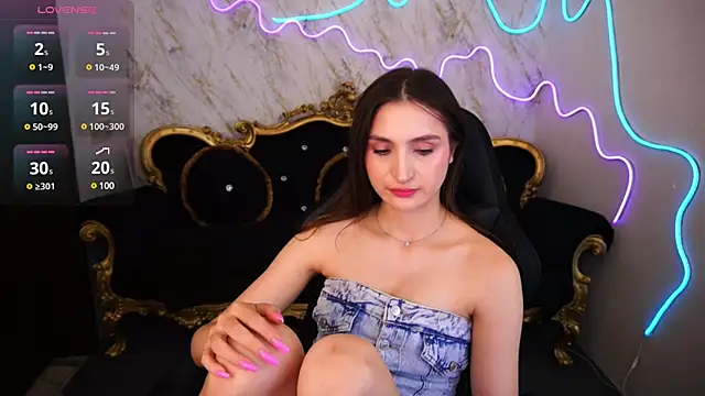 JanieFoxy webcam