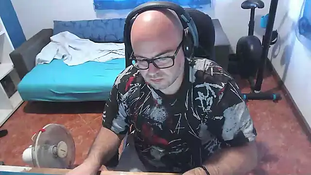 ravingr4d4 webcam