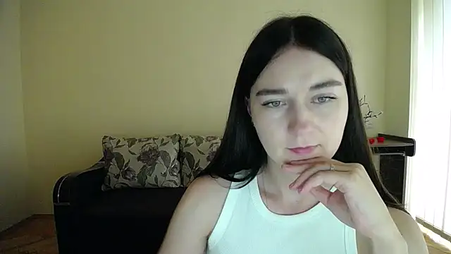 Pretty_shy webcam