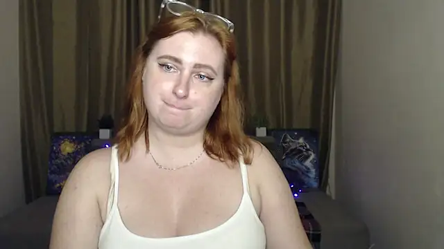 Alicia_love00 webcam