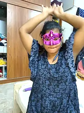 Riya_roy012 webcam