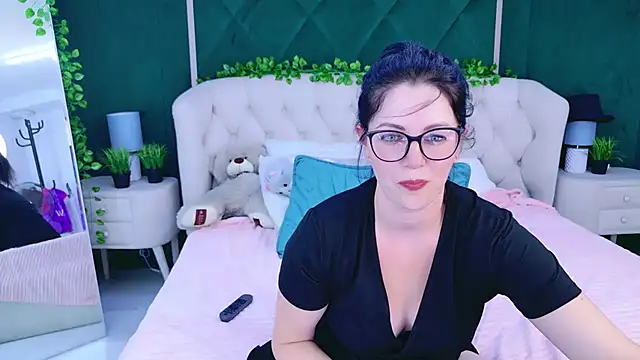 Nina_Stane webcam