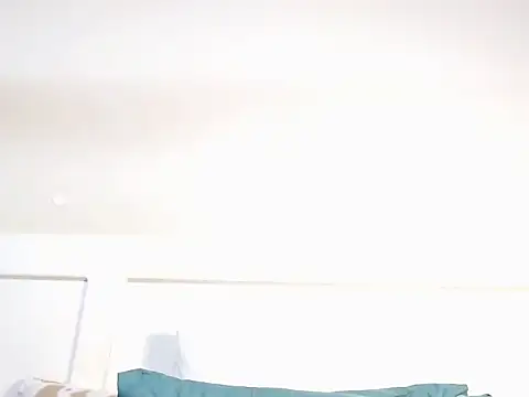 LuciousLips96 webcam
