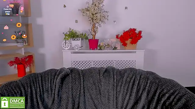 LayriantaVee webcam