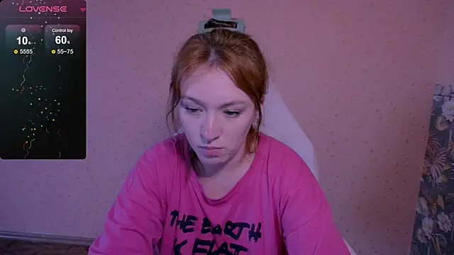 Chloe_strip webcam