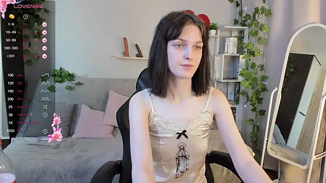 Sweet_Paradox webcam